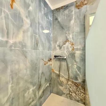 Frankfurt East Family House Villa