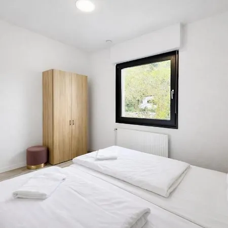Villa Frankfurt East Family House Heusenstamm